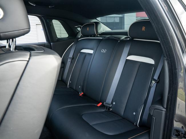 ROLLS-ROYCE Ghost Series Ii Photo 24