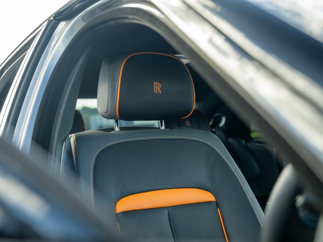 ROLLS-ROYCE Ghost Photo 10