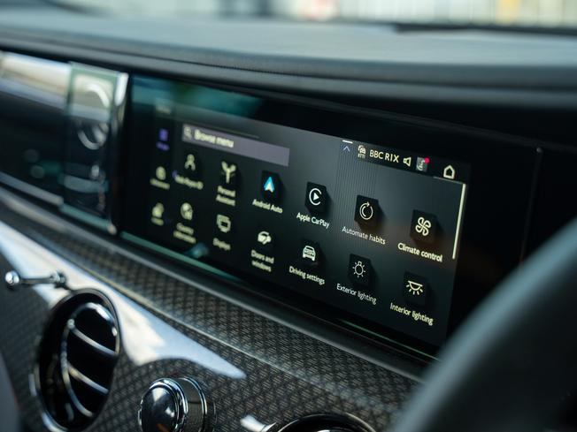 ROLLS-ROYCE Ghost Photo 15