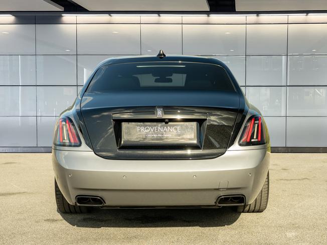 ROLLS-ROYCE Ghost Photo 40