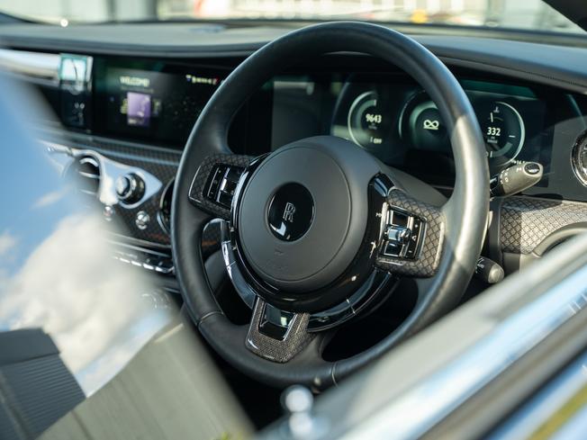 ROLLS-ROYCE Ghost Photo 6