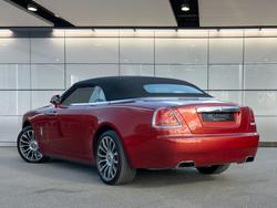 ROLLS-ROYCE Dawn Photo 3