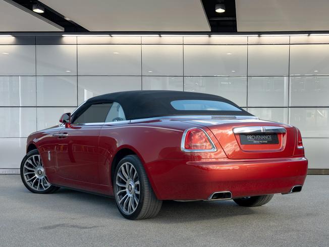 ROLLS-ROYCE Dawn Photo 3