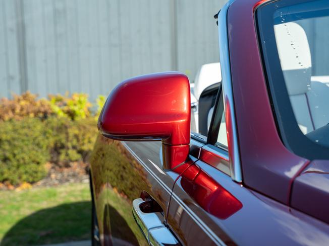 ROLLS-ROYCE Dawn Photo 39