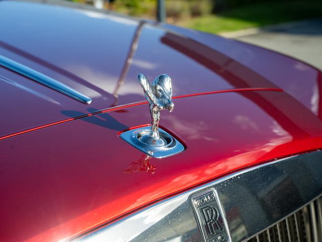 ROLLS-ROYCE Dawn Photo 42