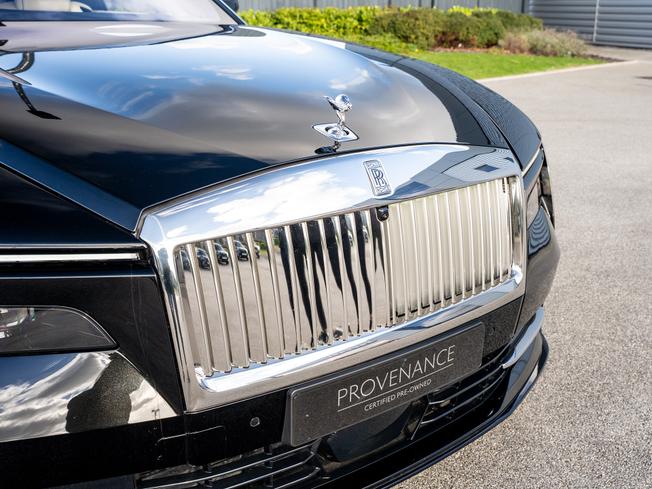 ROLLS-ROYCE Spectre Photo 39