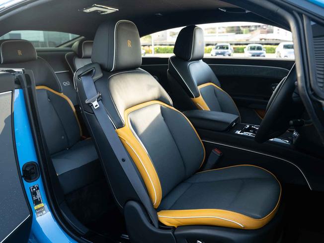 ROLLS-ROYCE Spectre Photo 11