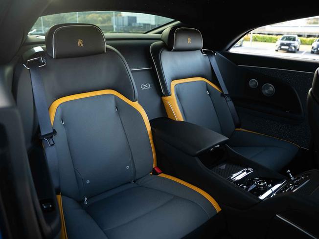ROLLS-ROYCE Spectre Photo 18