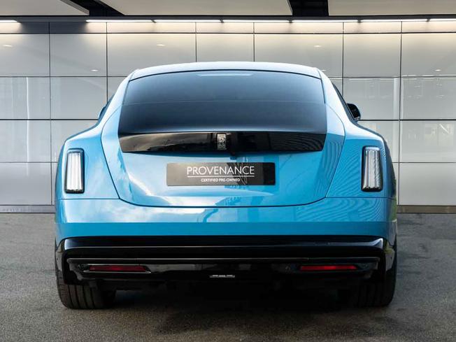 ROLLS-ROYCE Spectre Photo 29