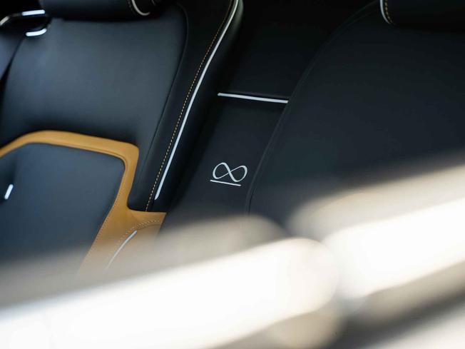ROLLS-ROYCE Spectre Photo 33