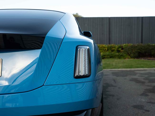 ROLLS-ROYCE Spectre Photo 39
