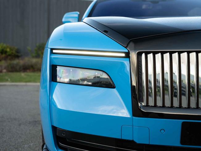 ROLLS-ROYCE Spectre Photo 43