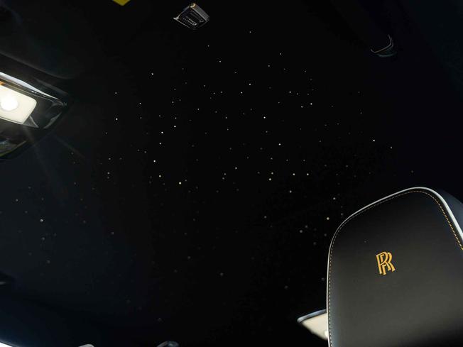 ROLLS-ROYCE Spectre Photo 47