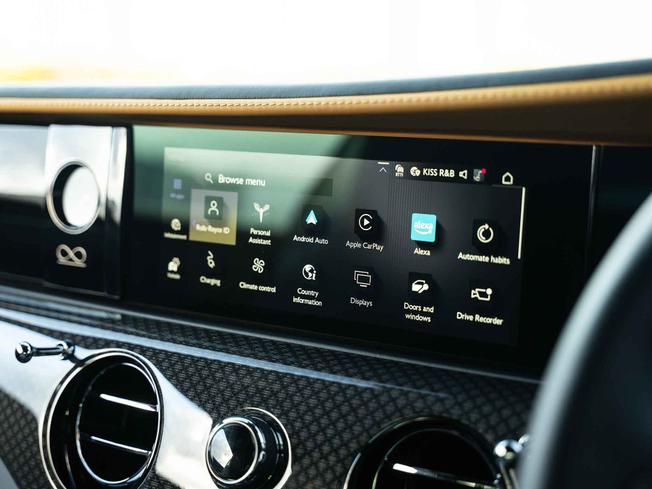 ROLLS-ROYCE Spectre Photo 6