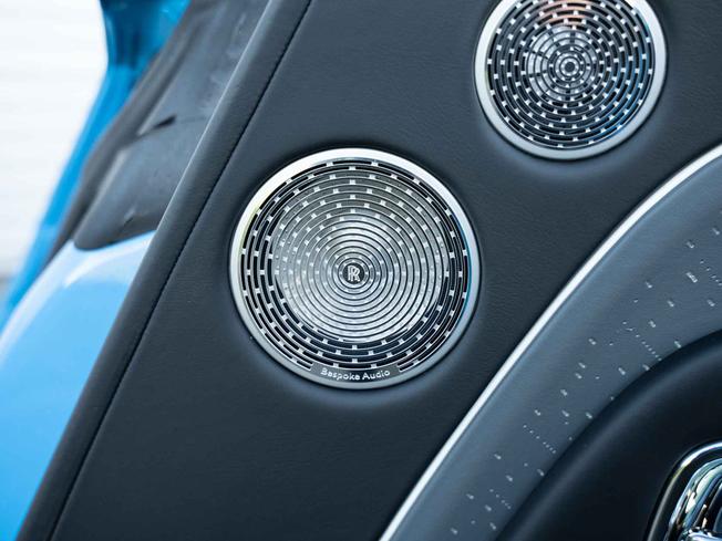 ROLLS-ROYCE Spectre Photo 9