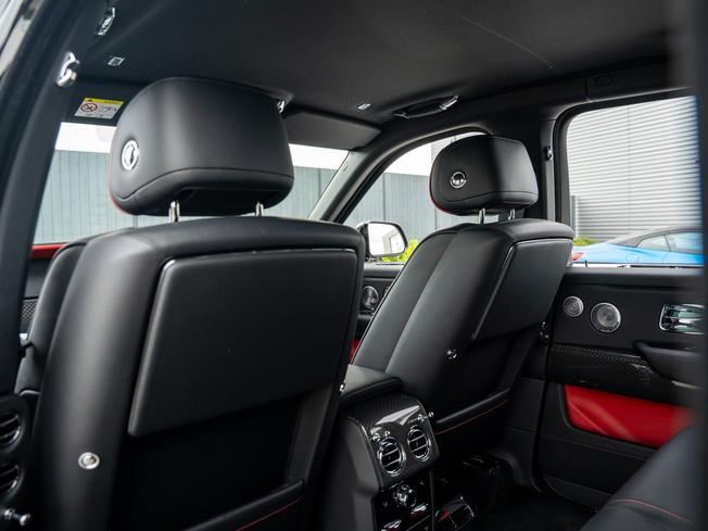 ROLLS-ROYCE Cullinan Photo 22