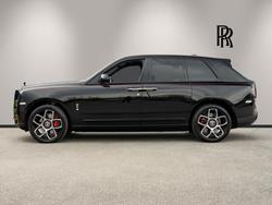 ROLLS-ROYCE Cullinan Photo 3
