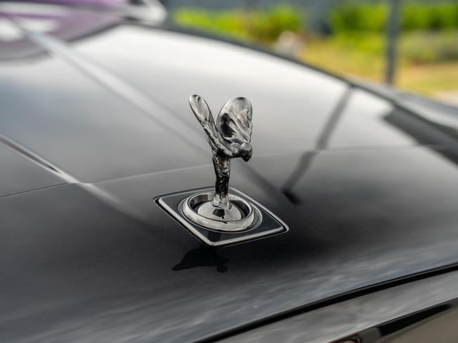 ROLLS-ROYCE Cullinan Photo 45