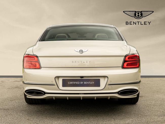 BENTLEY Flying Spur Photo 16