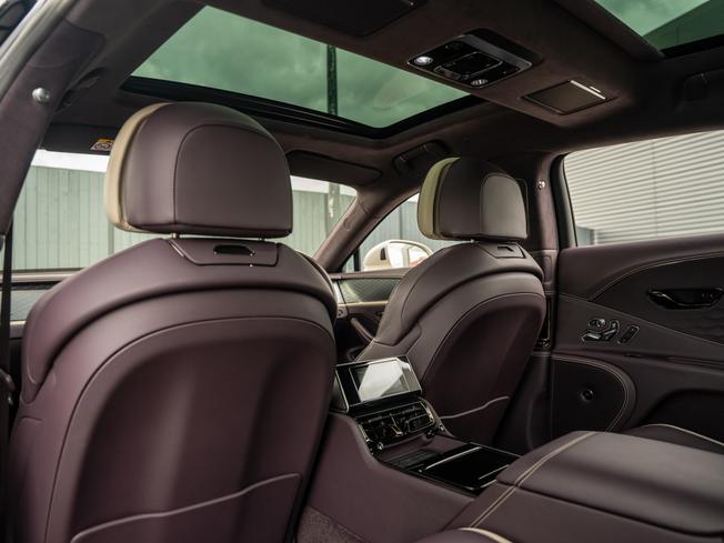 BENTLEY Flying Spur Photo 22