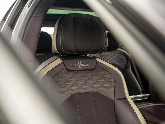BENTLEY Flying Spur Photo 26
