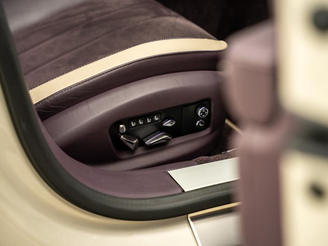 BENTLEY Flying Spur Photo 29