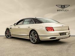 BENTLEY Flying Spur Photo 3