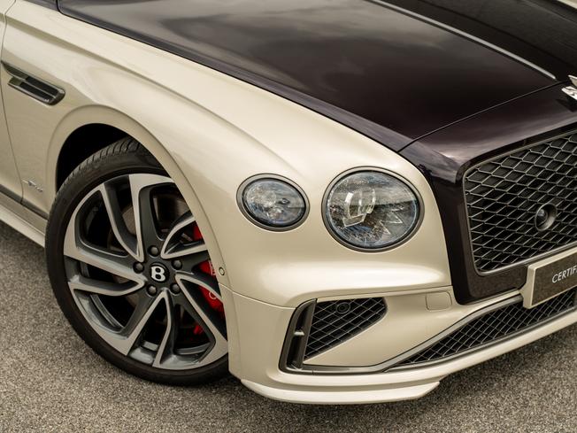 BENTLEY Flying Spur Photo 40