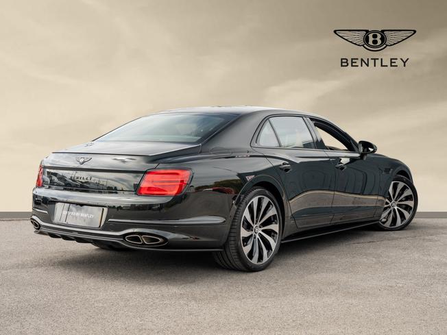 BENTLEY Flying Spur Photo 14