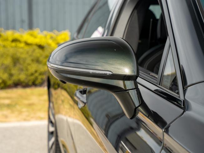 BENTLEY Flying Spur Photo 41