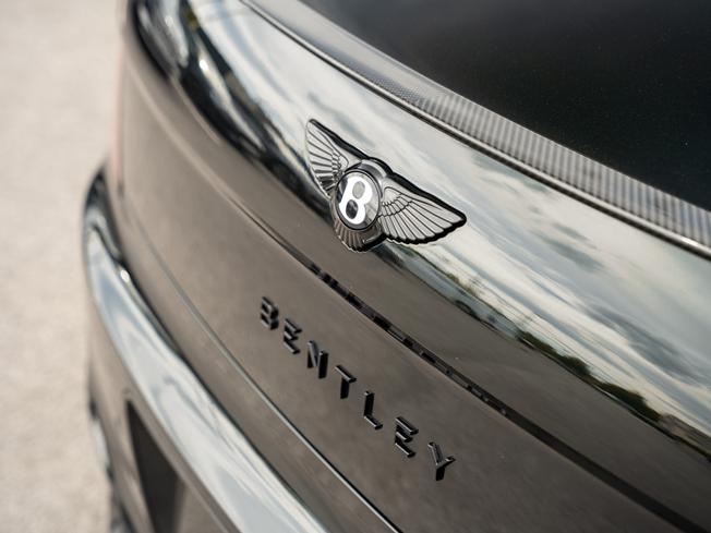 BENTLEY Flying Spur Photo 8