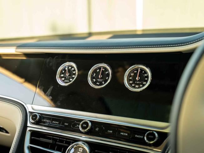 BENTLEY Flying Spur Photo 29