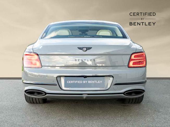 BENTLEY Flying Spur Photo 16