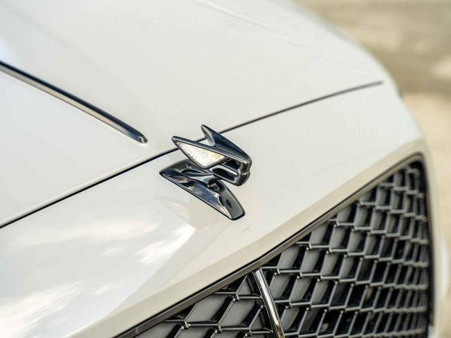 BENTLEY Flying Spur Photo 38