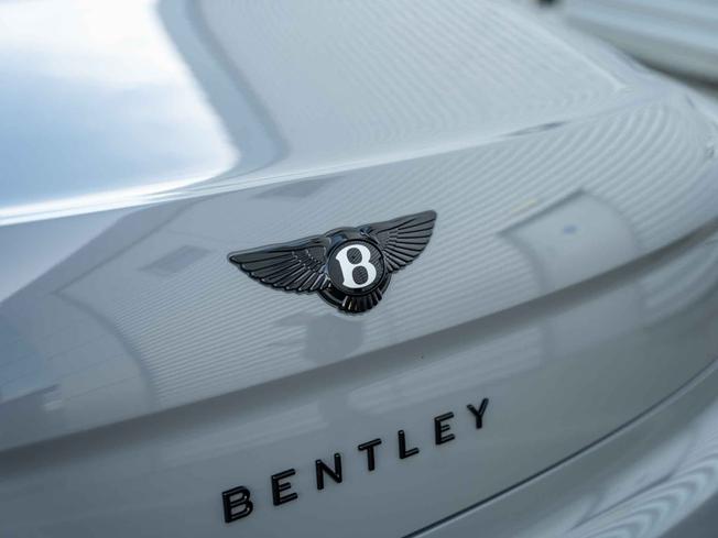 BENTLEY Flying Spur Photo 45