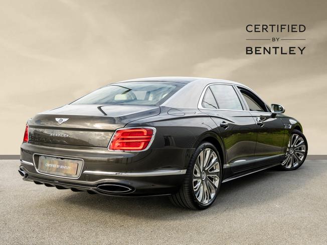 BENTLEY Flying Spur Photo 14