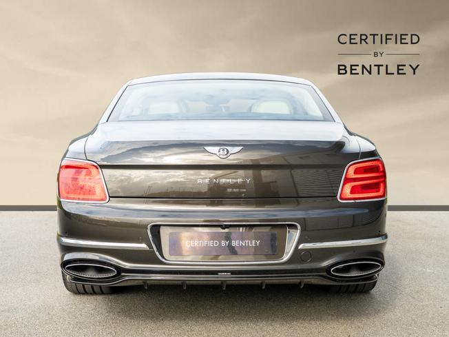 BENTLEY Flying Spur Photo 16