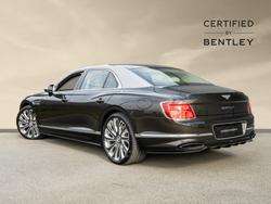 BENTLEY Flying Spur Photo 3