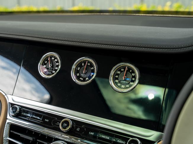 BENTLEY Flying Spur Photo 30