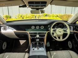 BENTLEY Flying Spur Photo 4