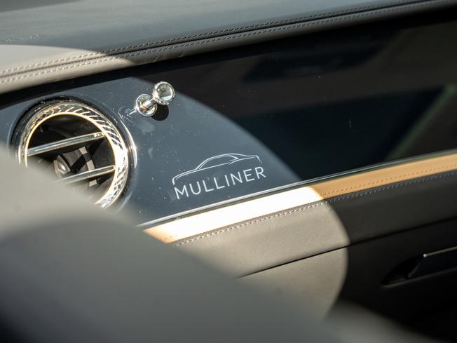 BENTLEY Flying Spur Photo 40
