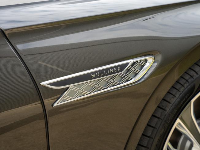 BENTLEY Flying Spur Photo 42