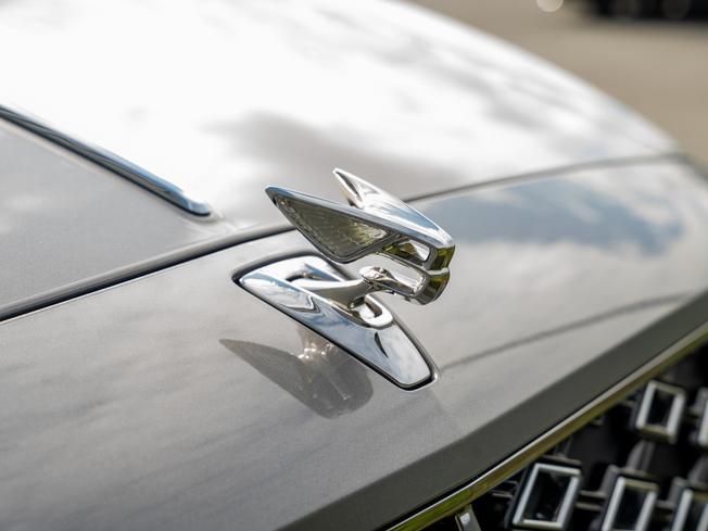 BENTLEY Flying Spur Photo 44