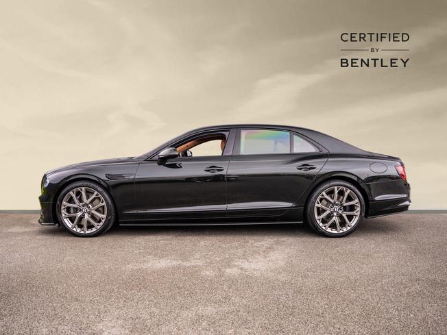 Bentley Flying Spur Photo 15