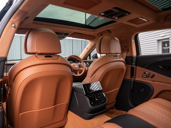 Bentley Flying Spur Photo 27