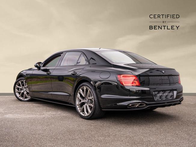 Bentley Flying Spur Photo 3