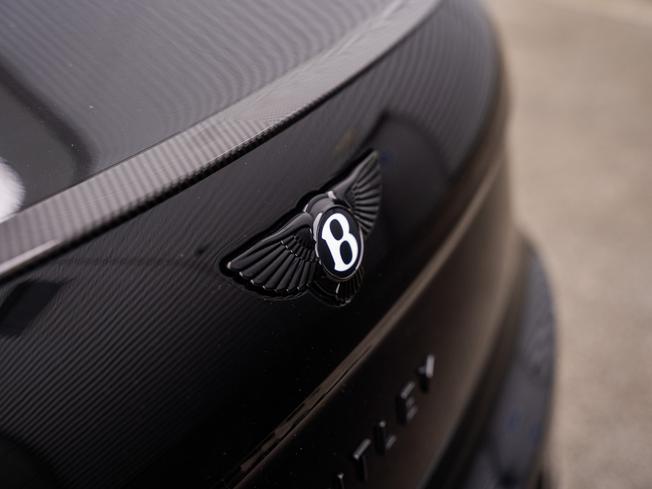Bentley Flying Spur Photo 48