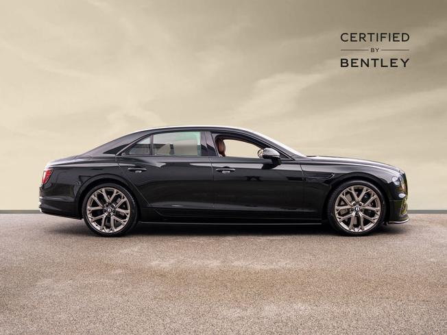 Bentley Flying Spur Photo 5