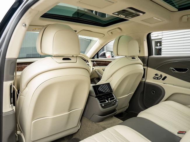 BENTLEY Flying Spur Photo 22