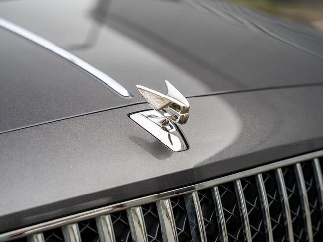 BENTLEY Flying Spur Photo 39